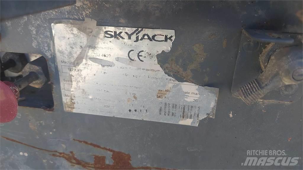 SkyJack SJIII4620 Schaarhoogwerkers