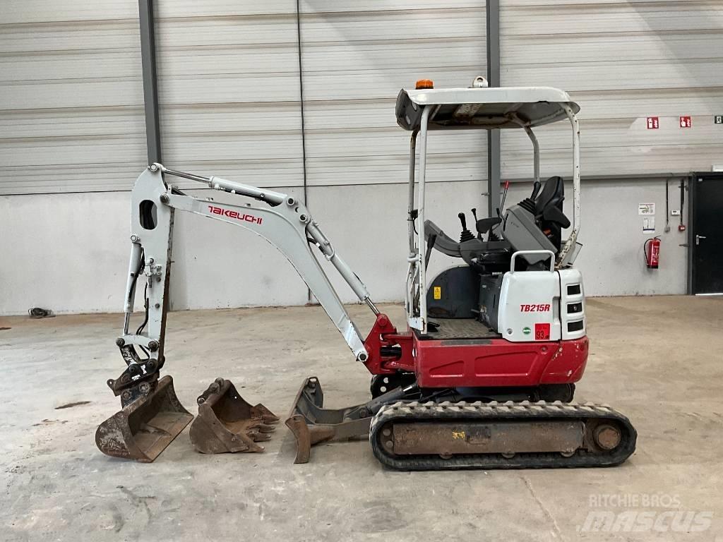 Takeuchi TB 215 R Minigraafmachines < 7t