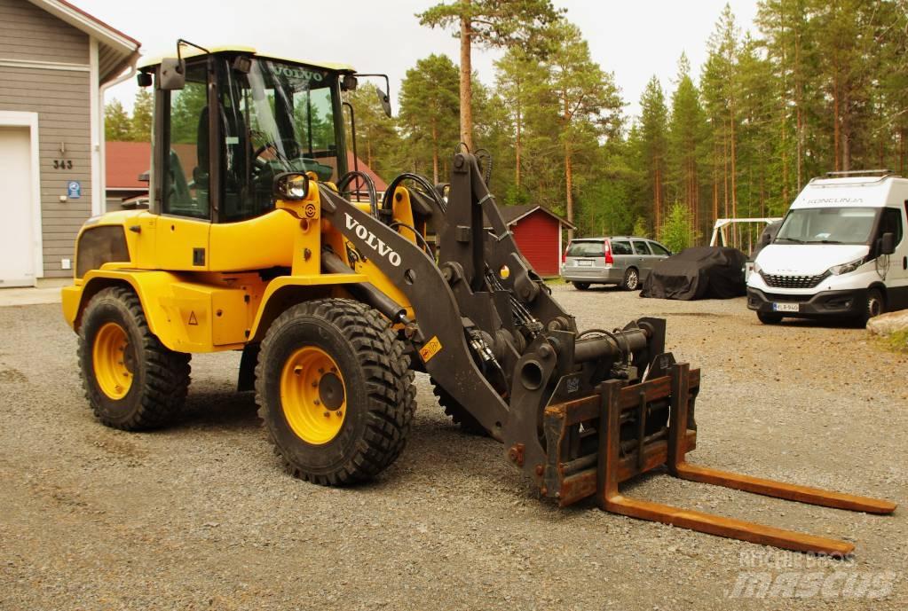 Volvo L 35 G Wielladers