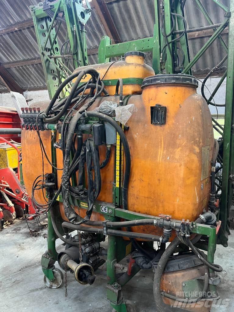 Amazone UF 1200 Gedragen spuitmachines