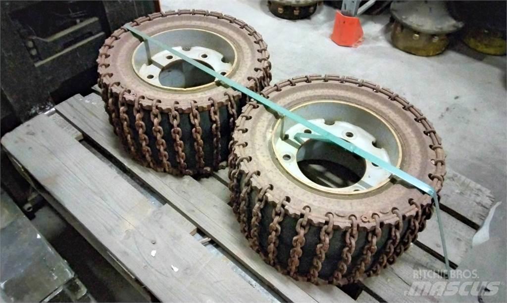 Valmet / Komatsu 360 Boomvelkoppen