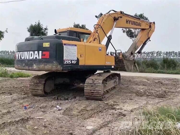 Hyundai R215VS Rupsgraafmachines