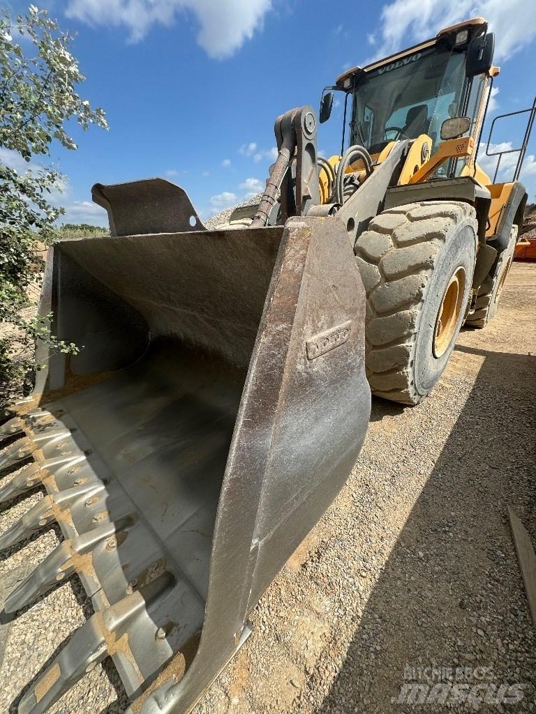 Volvo 150H Wielladers
