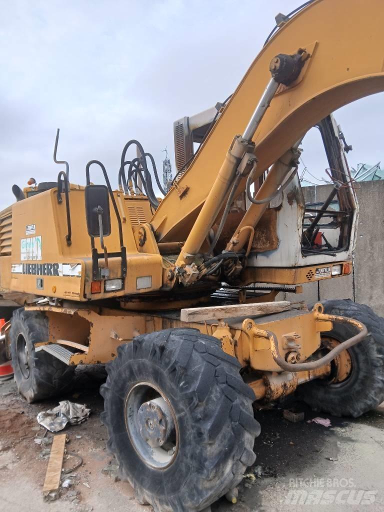 Liebherr A 316 Transmissie