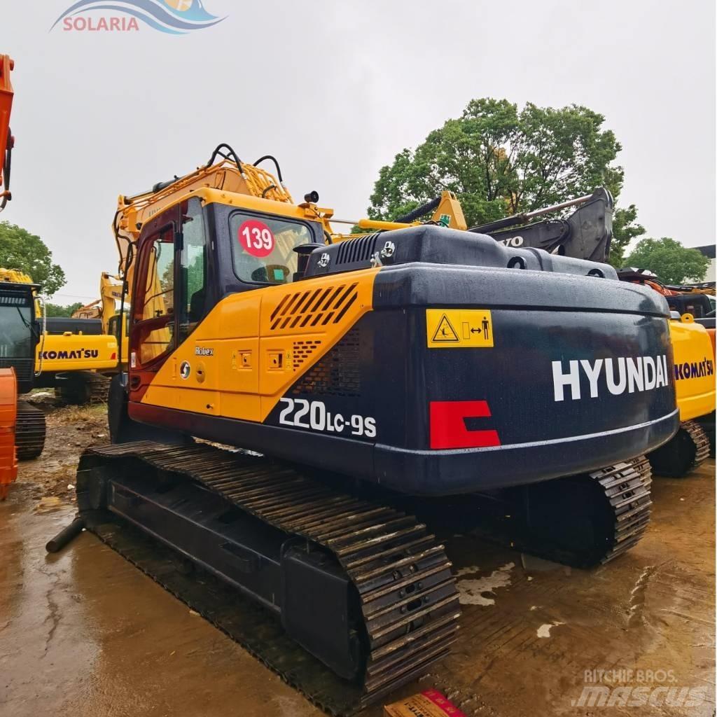 Hyundai R220LC-9S Wielgraafmachines