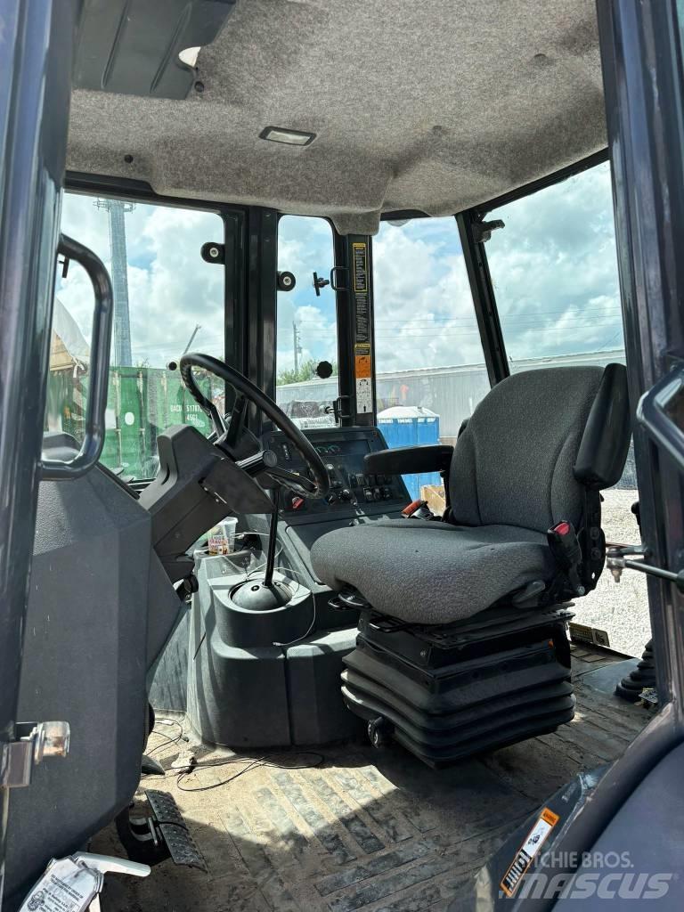 DEERE 310L EP Graaf-laadcombinaties