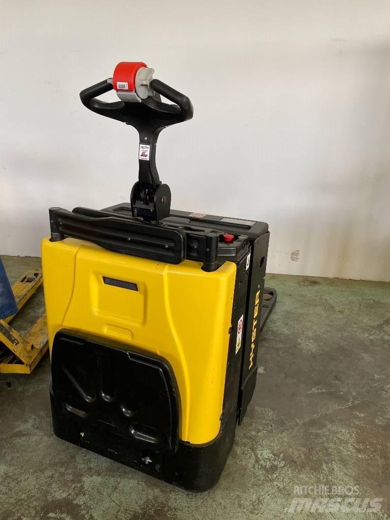 Hyster P2.0S FBW Stapelaar meeloop