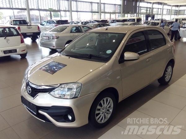 Toyota eitos Auto's