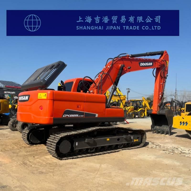 Doosan DX 225 Rupsgraafmachines