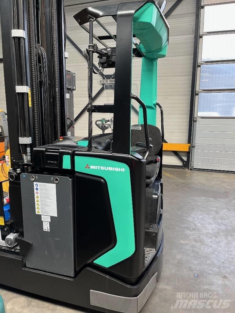 Mitsubishi RB16N2H Reachtruck voor hoog niveau