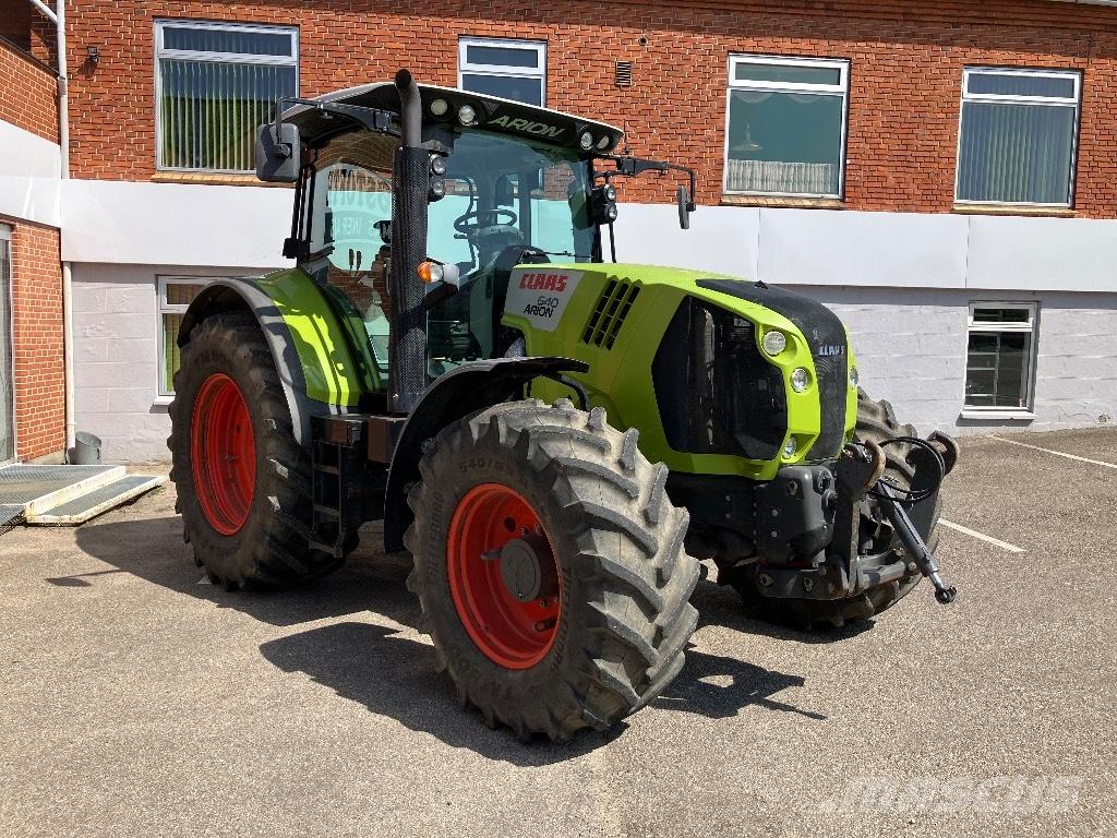 CLAAS Arion 640 CIS+ Tractoren