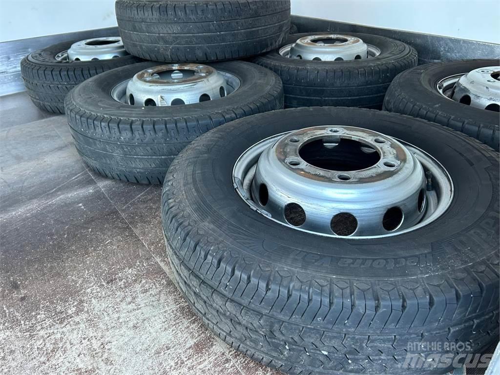 Iveco Daily Gesloten bedrijfswagens