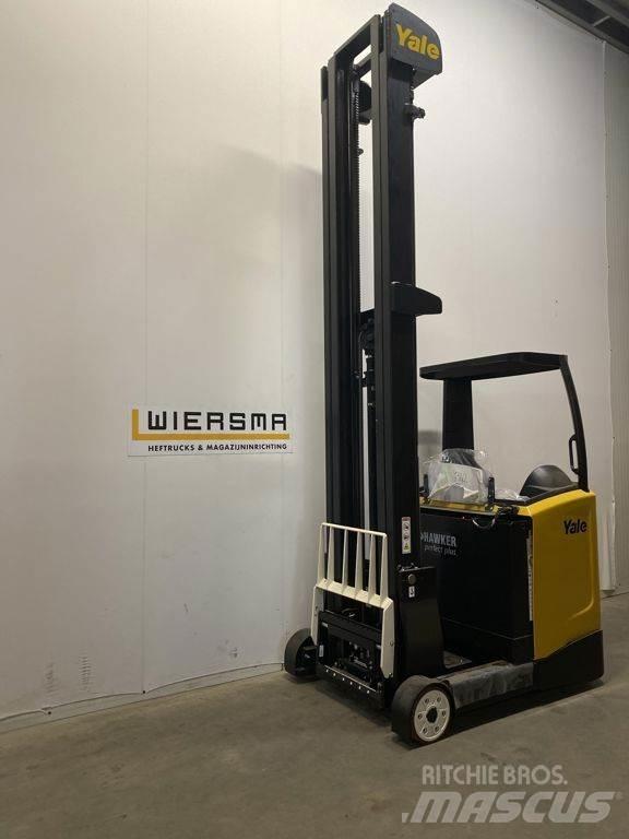 Yale MR14 Reachtruck voor hoog niveau