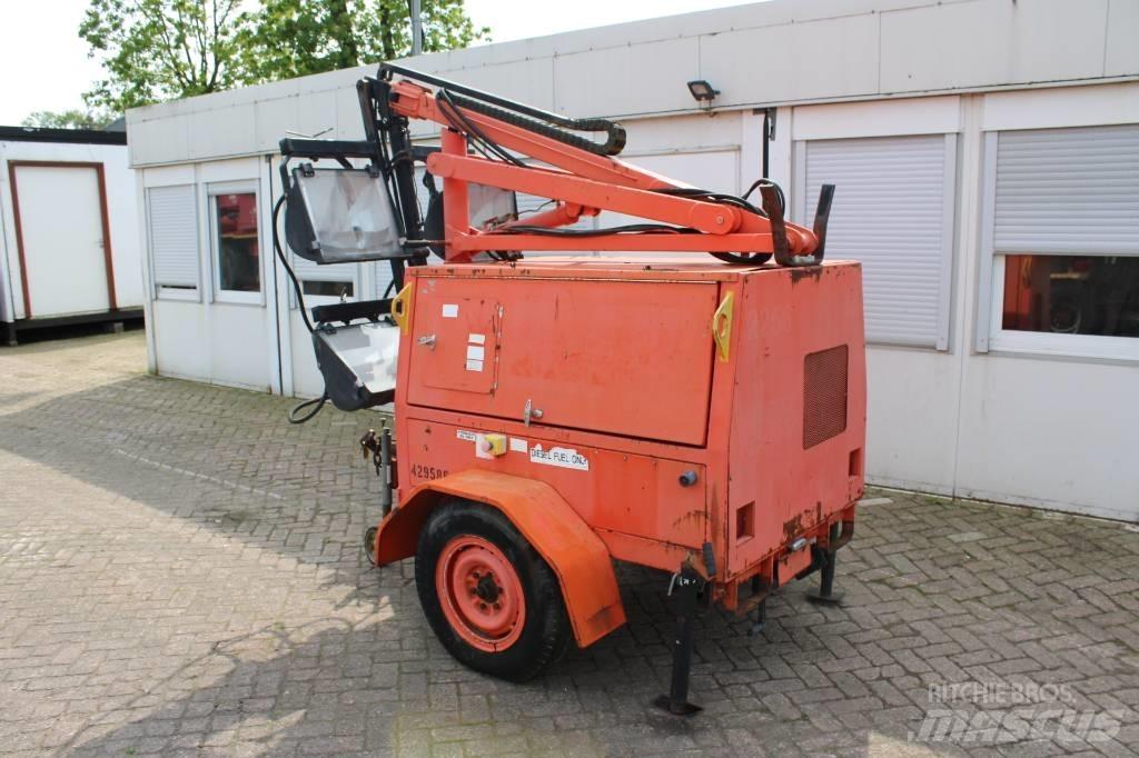 JLG 6308 AN Mobiele lichtmasten