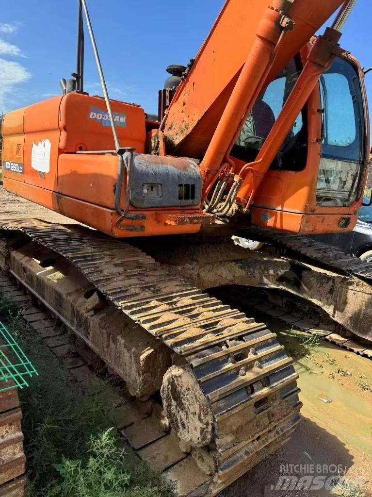 Doosan DX 260LC Rupsgraafmachines