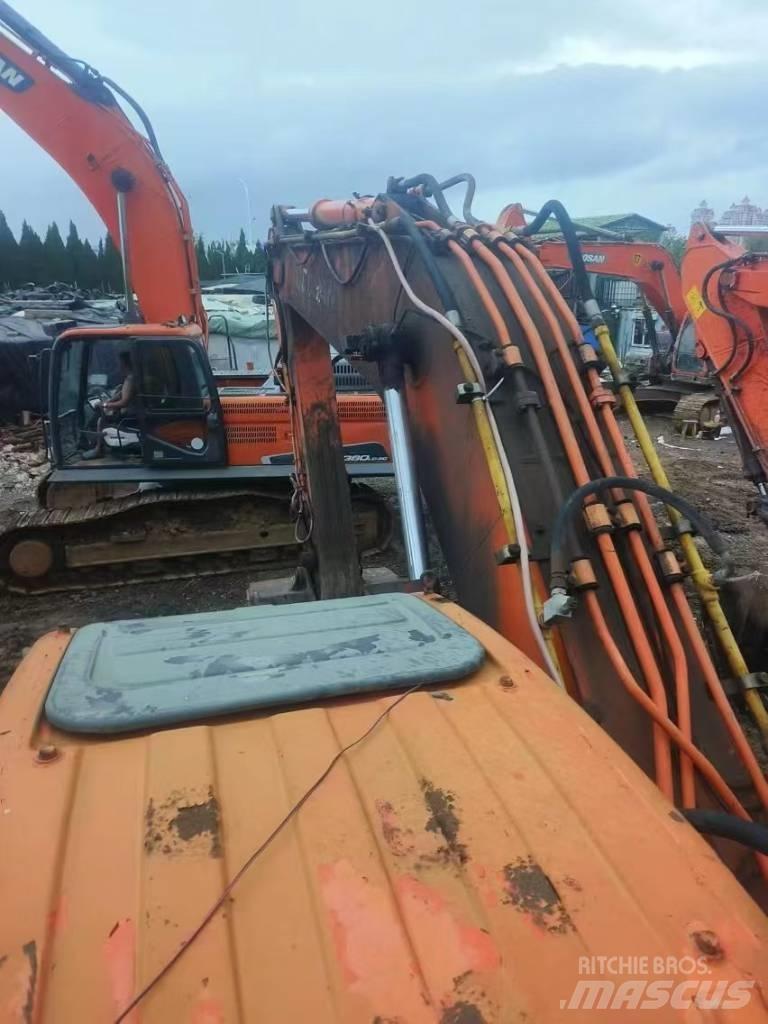 Doosan DX 260LC Rupsgraafmachines