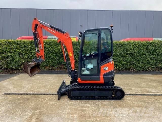 CAT 302.7 D CR Minigraafmachines < 7t