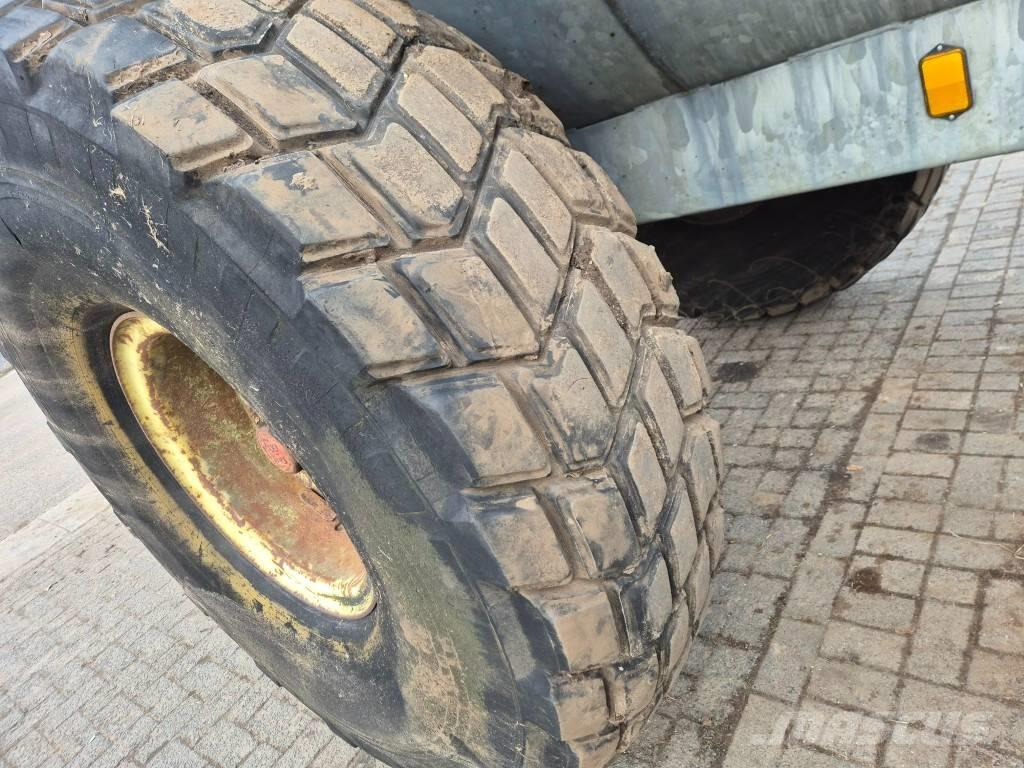 Ipsam 8500 Drijfmesttanks