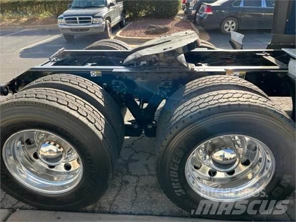 Kenworth T680 Trekkers