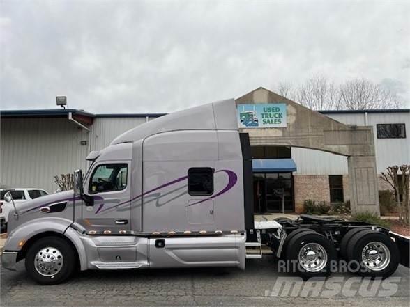 Peterbilt 579 Trekkers