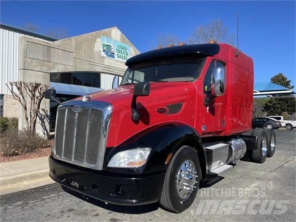 Peterbilt 587 Trekkers