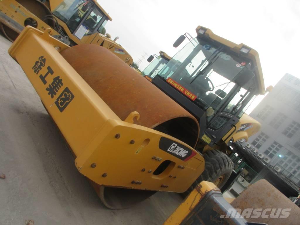 XCMG XS 263 J Trilrolwalsen