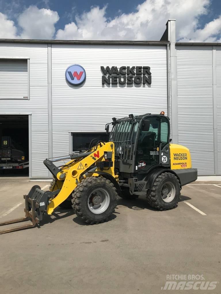 Wacker Neuson WL70 Voorladers en gravers