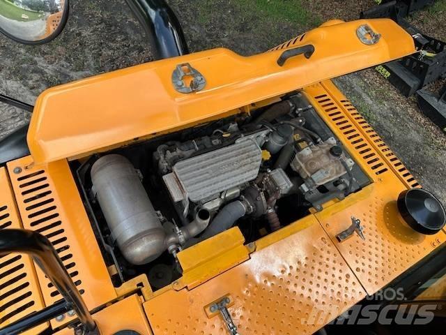 JCB JS190N LC Rupsgraafmachines