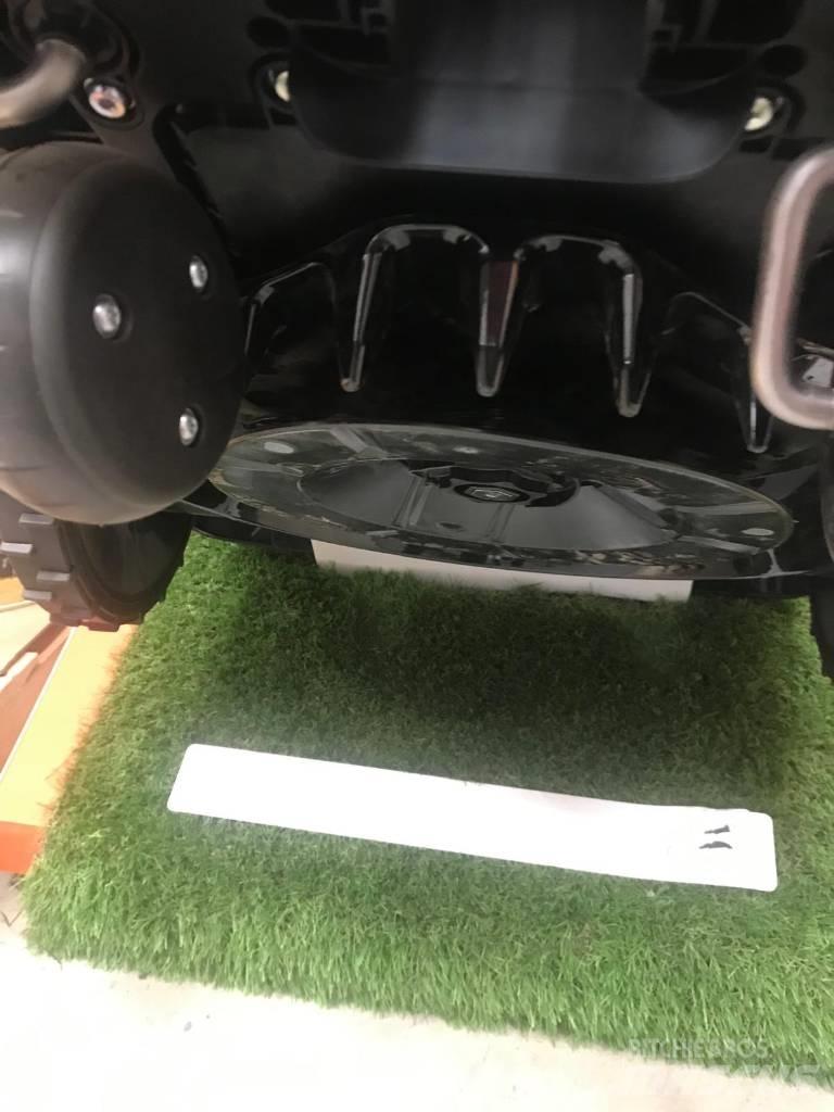 Stihl IMOW 7 EVO Robotmaaiers