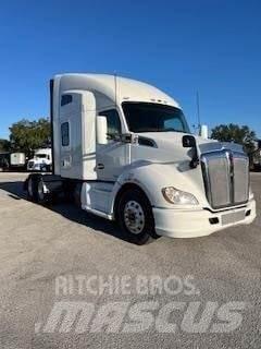 Kenworth T680 Trekkers