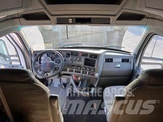 Kenworth T680 Trekkers