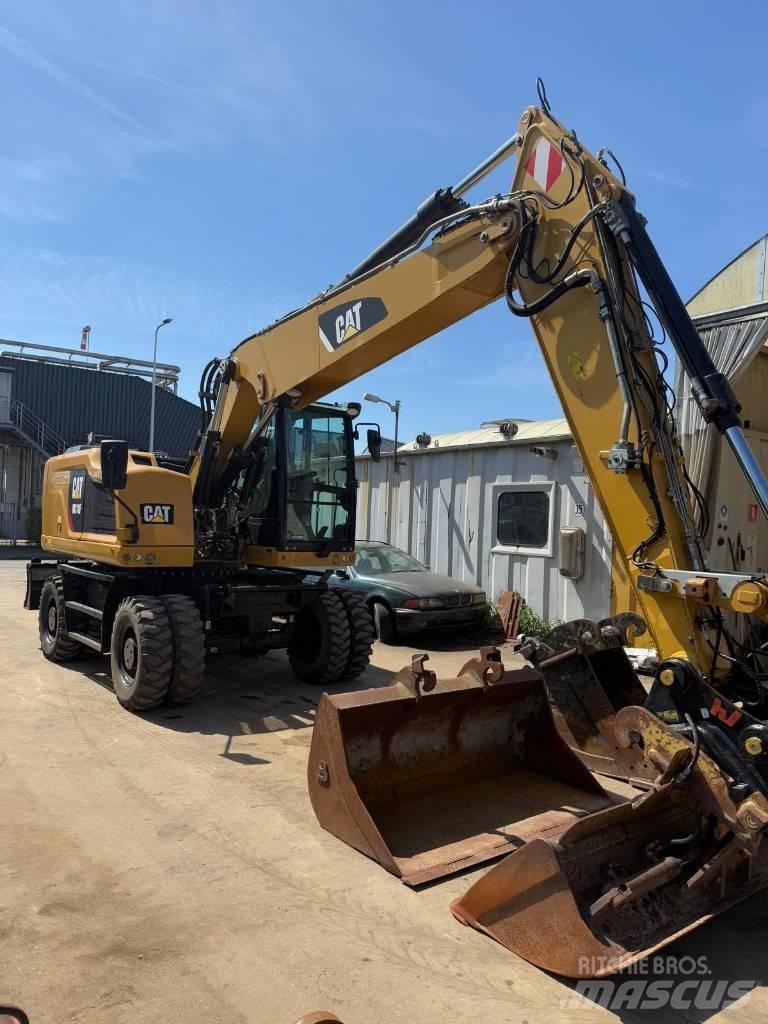CAT M 318 F Wielgraafmachines
