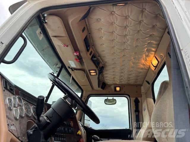 Western Star W 4700 Anders