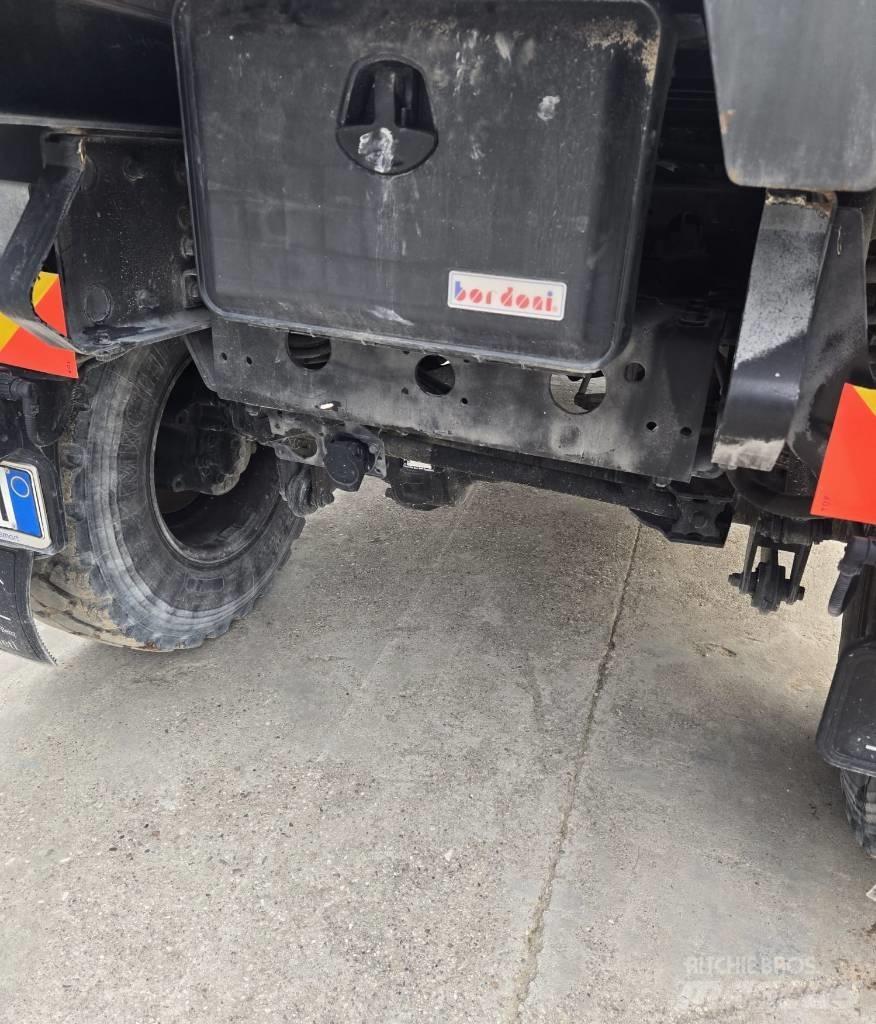 Unimog U20 Kippers