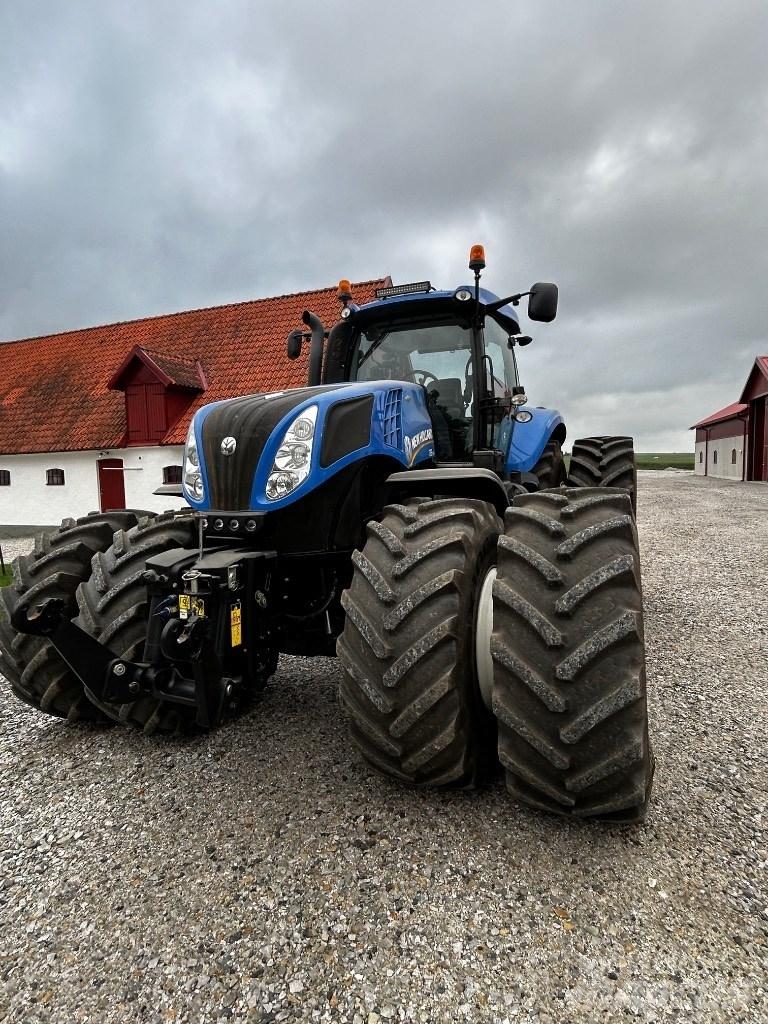 New Holland T 8.390 Tractoren
