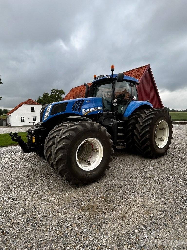New Holland T 8.390 Tractoren