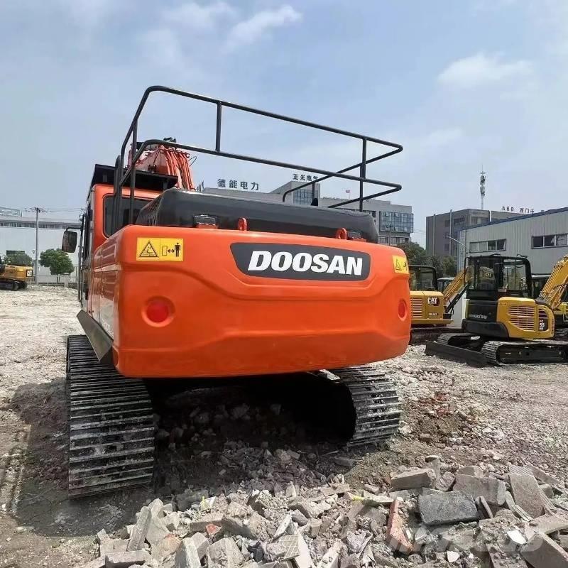 Doosan DX300 Rupsgraafmachines