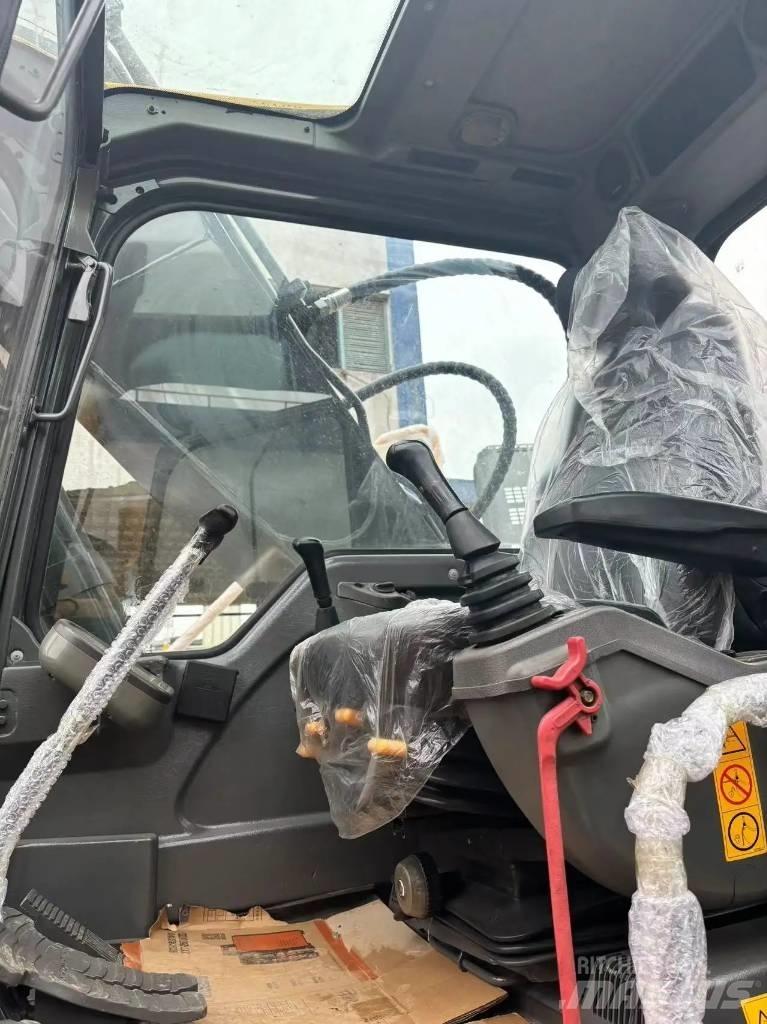 Volvo EC 210 Midigraafmachines 7t - 12t