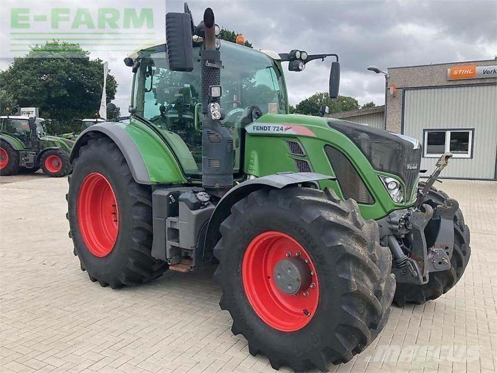 Fendt 724 vario s4 Tractoren