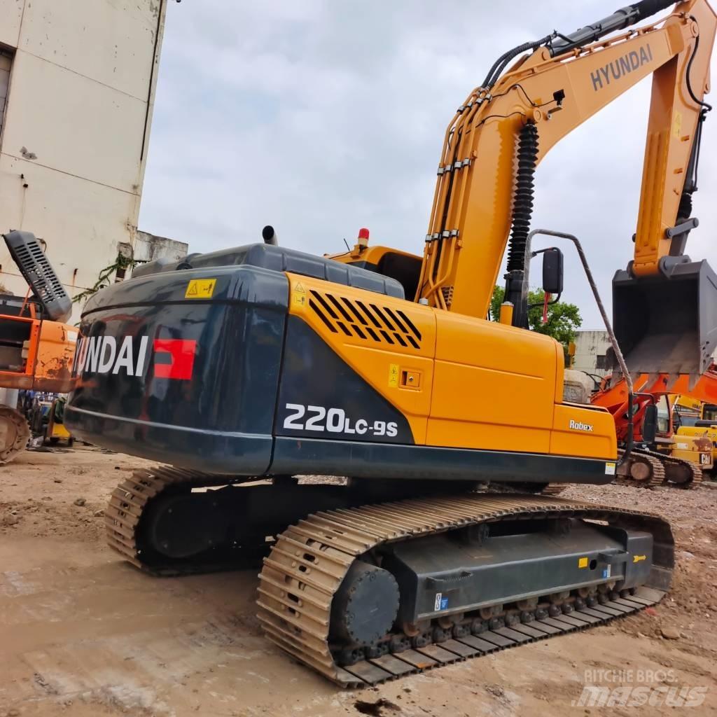 Hyundai 220lc-9s Rupsgraafmachines