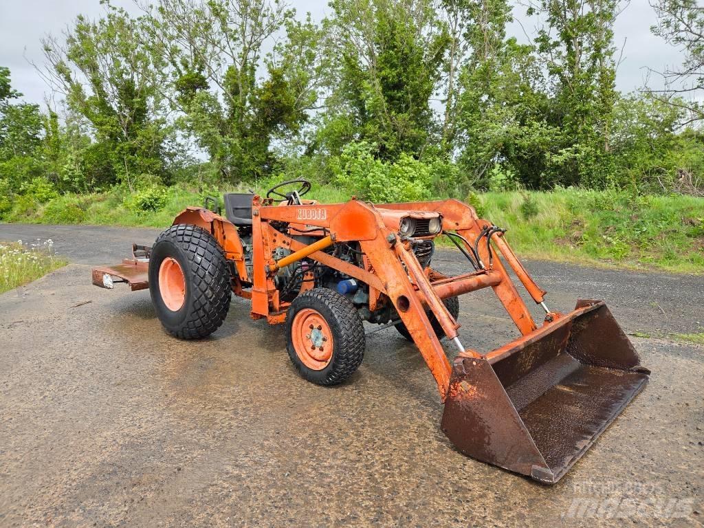 Kubota L 235 Compacttrekkers