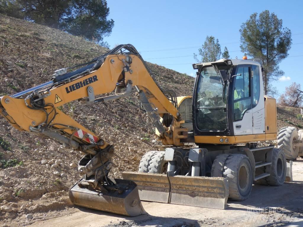 Liebherr A 912 Wielgraafmachines