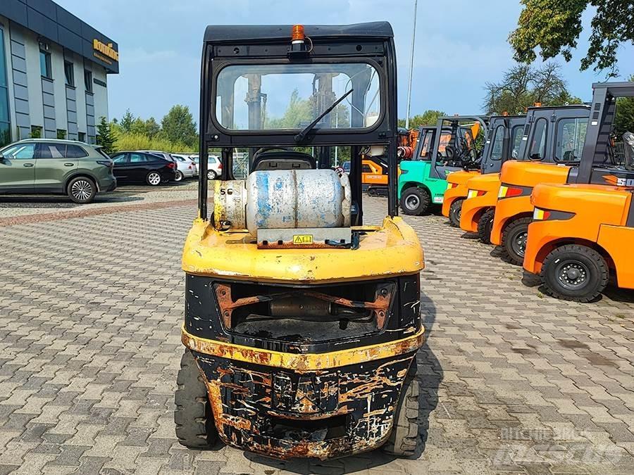 CAT GP30N LPG heftrucks