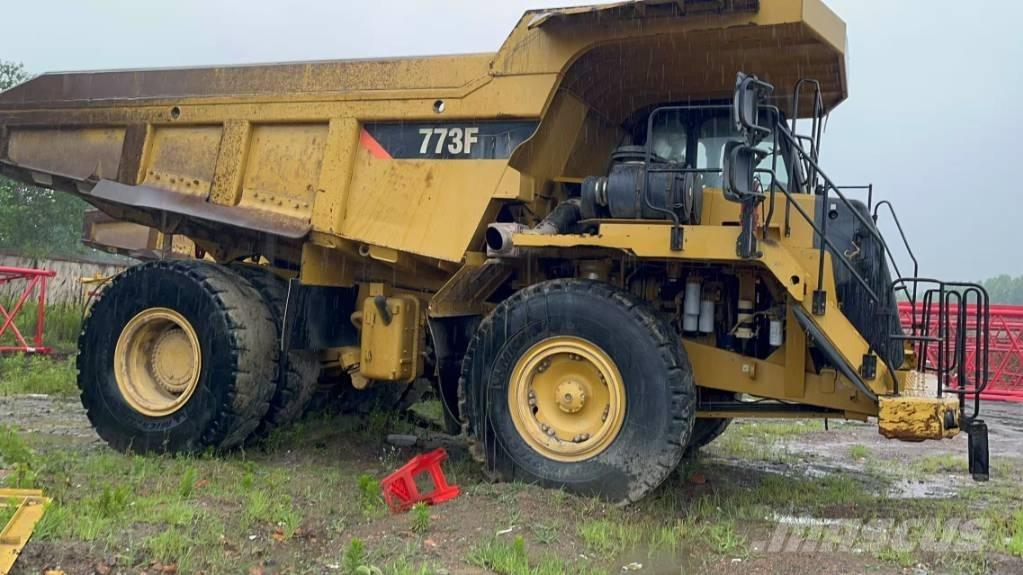 CAT 773 F Knik dumptrucks