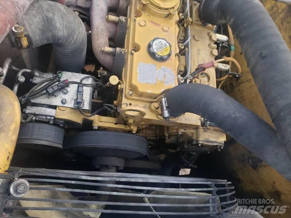 CAT 320 D Rupsgraafmachines