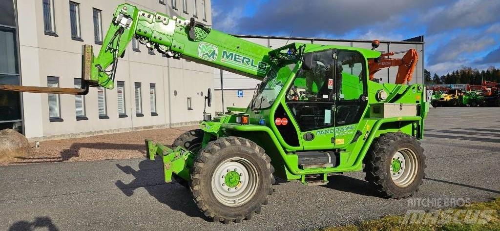 Merlo P40.17PLUS Verreikers