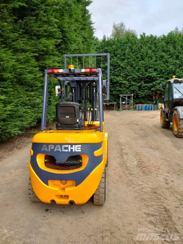 Apache HH307 Diesel heftrucks
