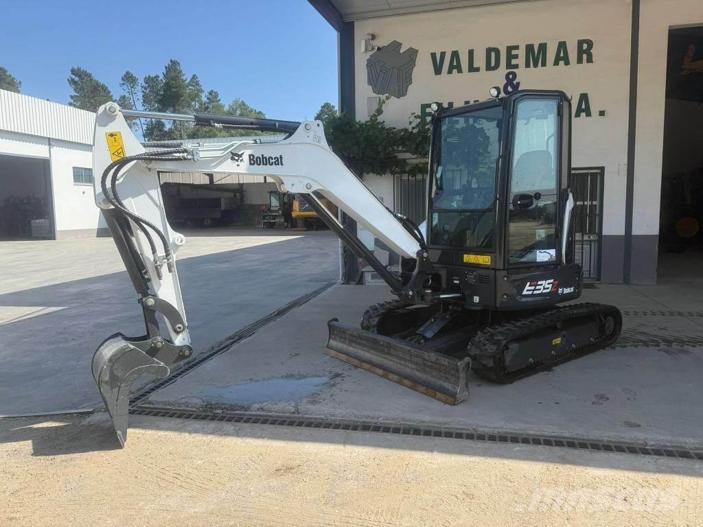 Bobcat E 35, 549h Minigraafmachines < 7t