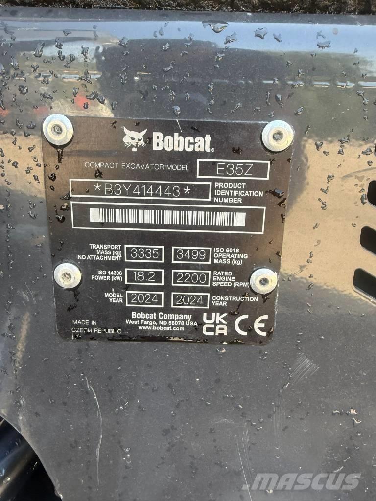 Bobcat E 35, 549h Minigraafmachines < 7t