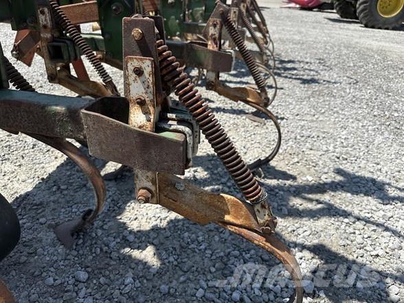 Glencoe 2208 Row crop cultivators